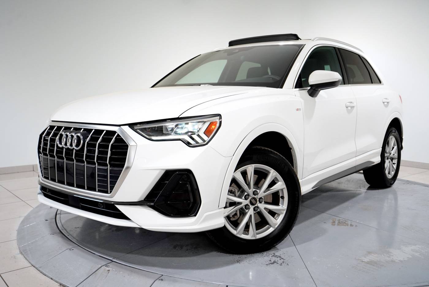 2025 Audi Q3 S line Premium — SUV — 5,773 mi — Somerville, NJ