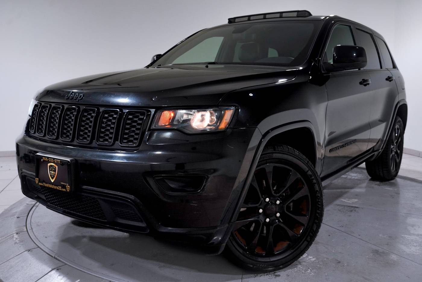2018 Jeep Grand Cherokee Altitude — SUV — 143,087 mi — Somerville, NJ