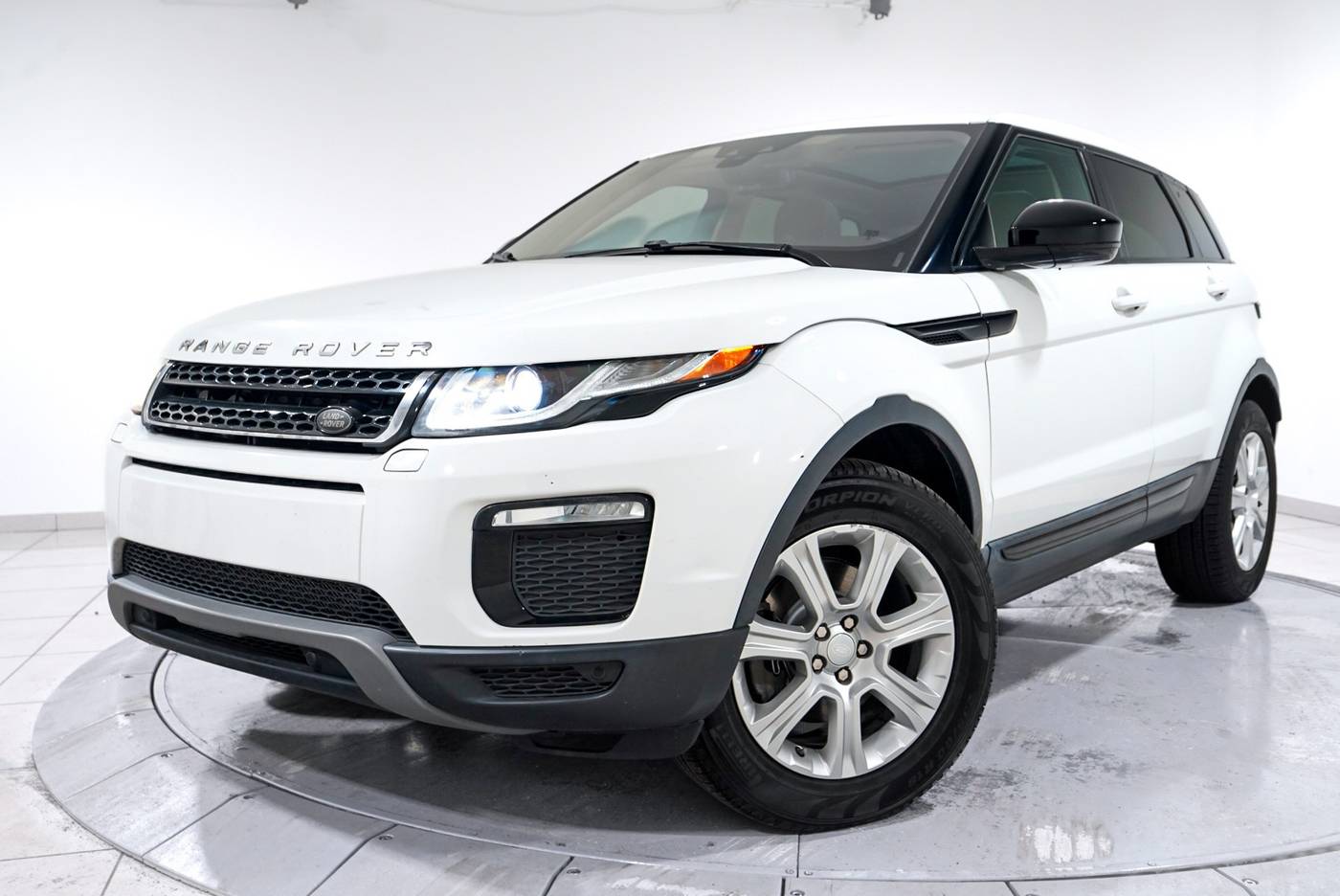 2017 Land Rover Range Rover Evoque SE — SUV — 40,592 mi — Somerville, NJ