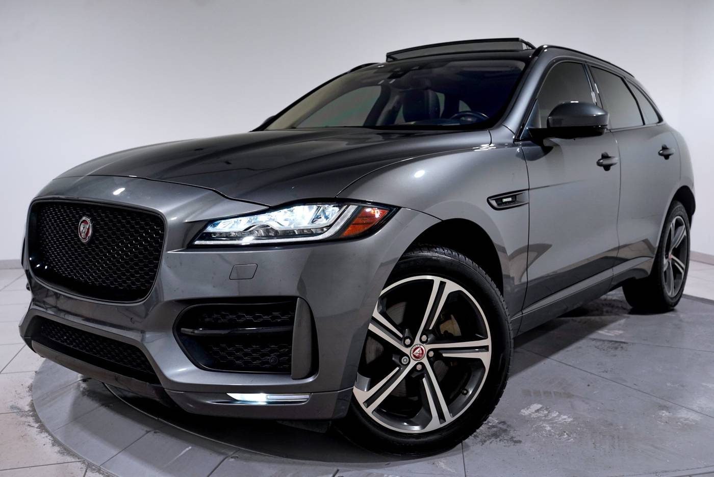 2018 Jaguar F-PACE R-Sport — SUV — 86,439 mi — Somerville, NJ