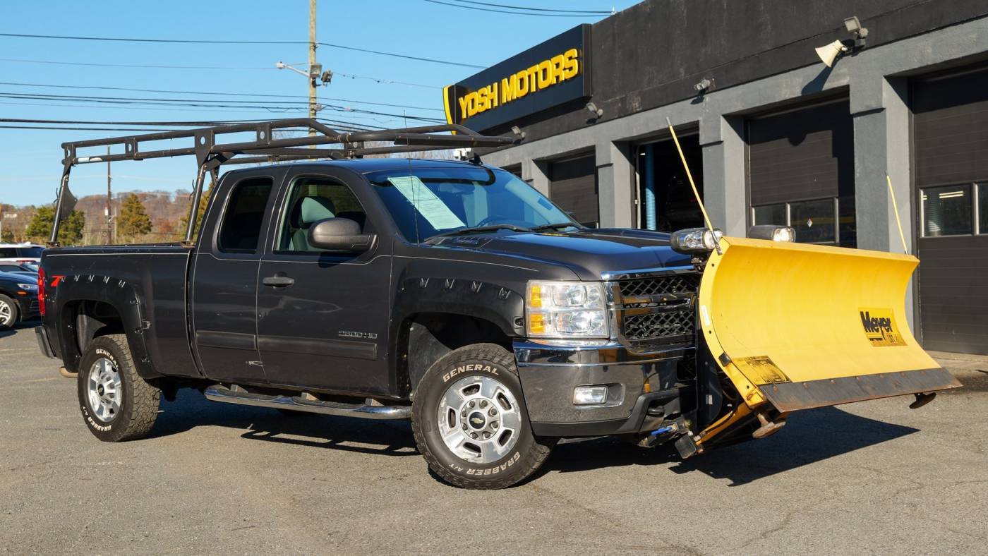 2011 Chevrolet Silverado 2500HD LT — Pickup Truck — 118,266 mi — Somerville, NJ