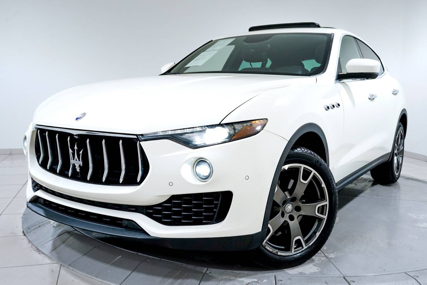 2018 Maserati Levante Standard — SUV — 57,286 mi — Somerville, NJ