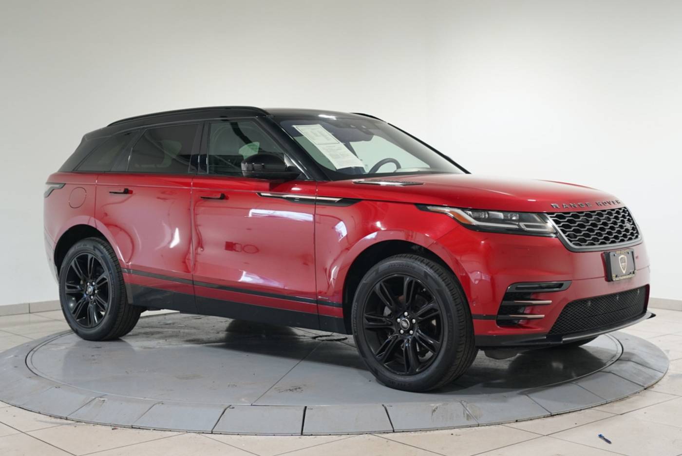 2018 Land Rover Range Rover Velar R-Dynamic SE — SUV — 79,124 mi — Somerville, NJ