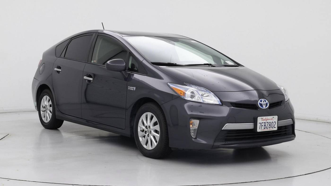 2014 Toyota Prius Plug-in Hybrid — Hatchback — 100,809 mi — Inglewood, CA