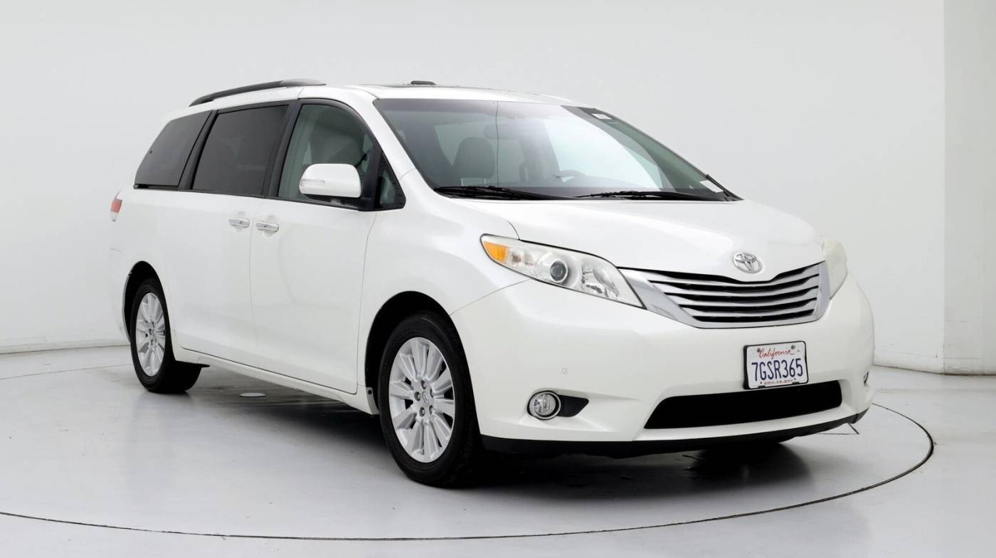 2014 Toyota Sienna Limited — Minivan — 68,998 mi — Pleasanton, CA
