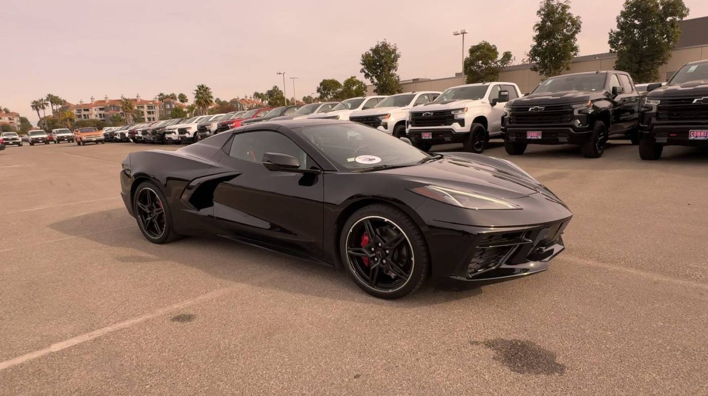 2020 Chevrolet Corvette 3LT — Convertible — 10,569 mi — Costa Mesa, CA