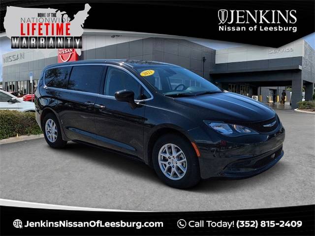 2023 Chrysler Voyager LX — Minivan — 60,883 mi — Leesburg, FL