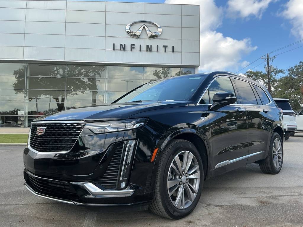 2025 Cadillac XT6 Premium Luxury — SUV — 14,753 mi — Boerne, TX