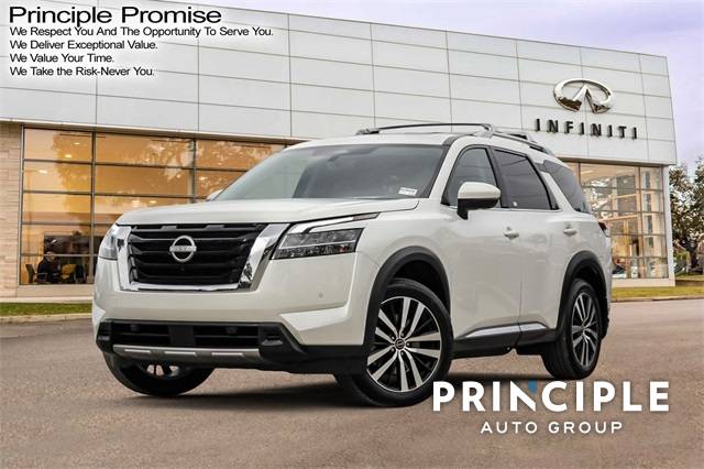 2024 Nissan Pathfinder Platinum — SUV — 9,915 mi — Boerne, TX