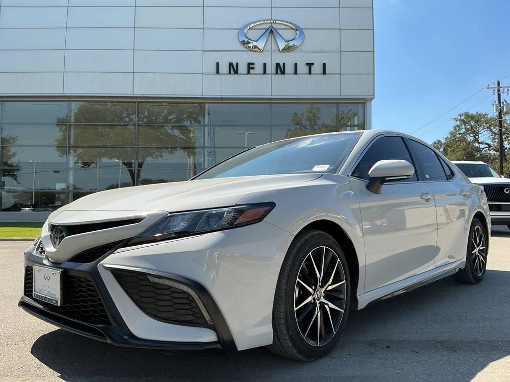 2022 Toyota Camry SE — Sedan — 28,721 mi — Boerne, TX