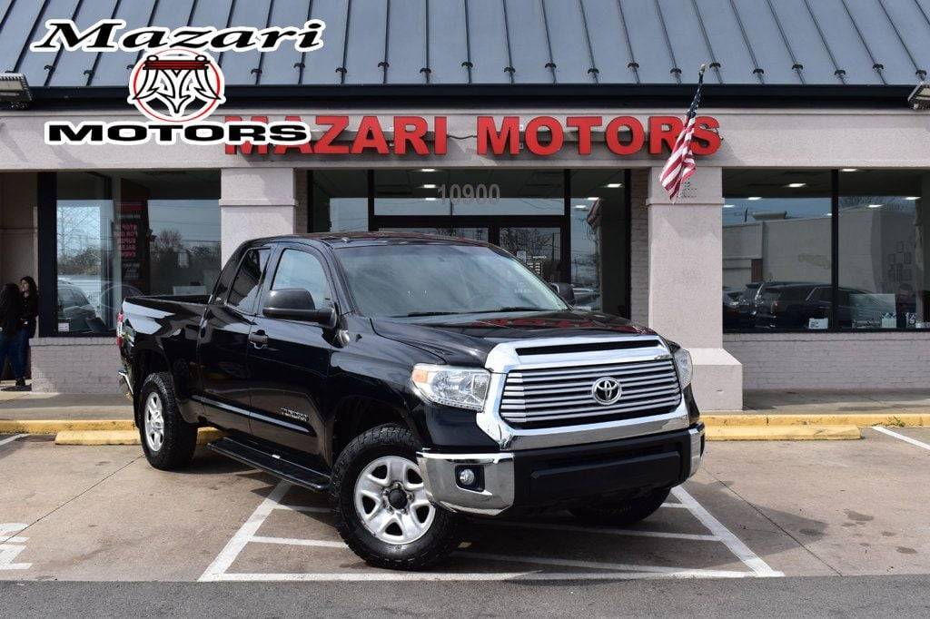 2017 Toyota Tundra SR5