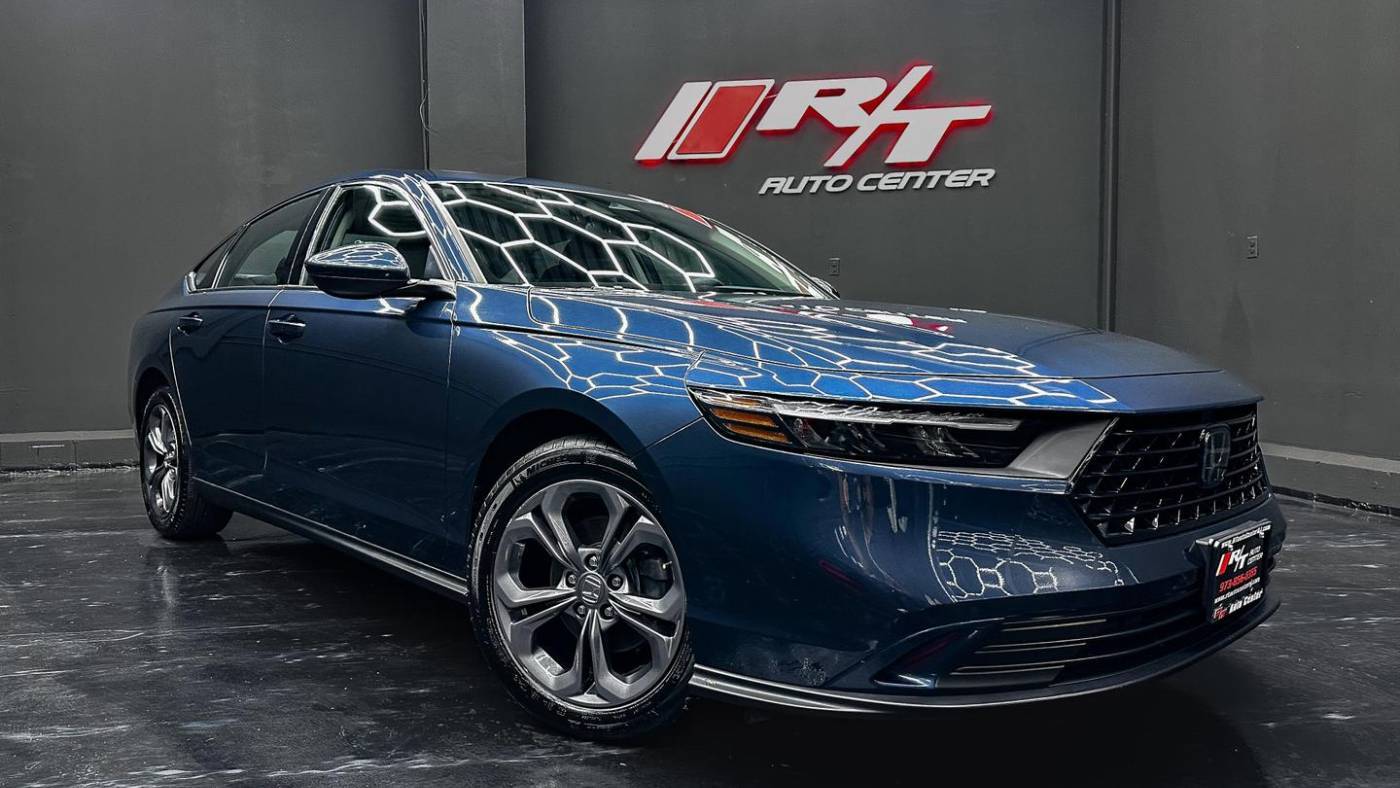 2023 Honda Accord EX — Sedan — 7,992 mi — Newark, NJ