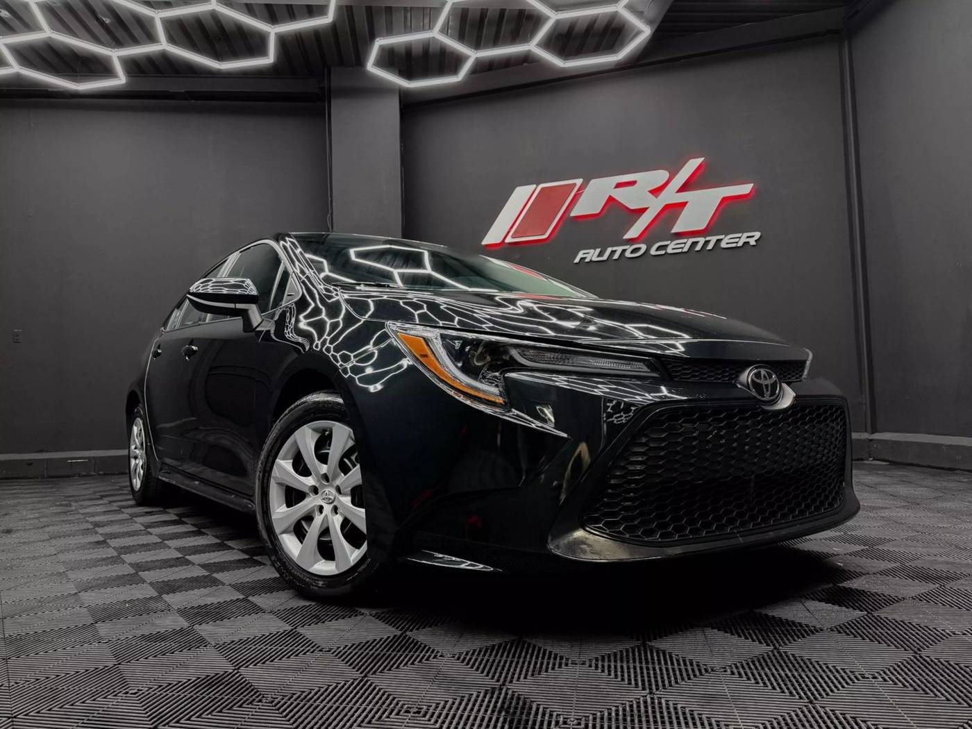 2022 Toyota Corolla LE — Sedan — 42,212 mi — Newark, NJ
