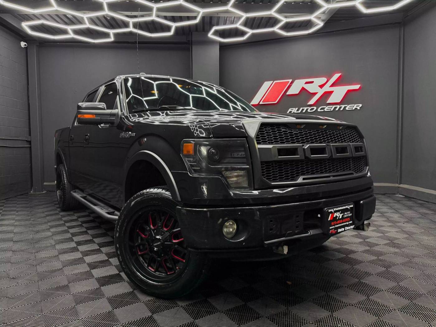 2013 Ford F-150 FX4 — Pickup Truck — 294,517 mi — Newark, NJ
