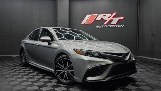 2023 Toyota Camry SE — Sedan — 51,324 mi — Newark, NJ