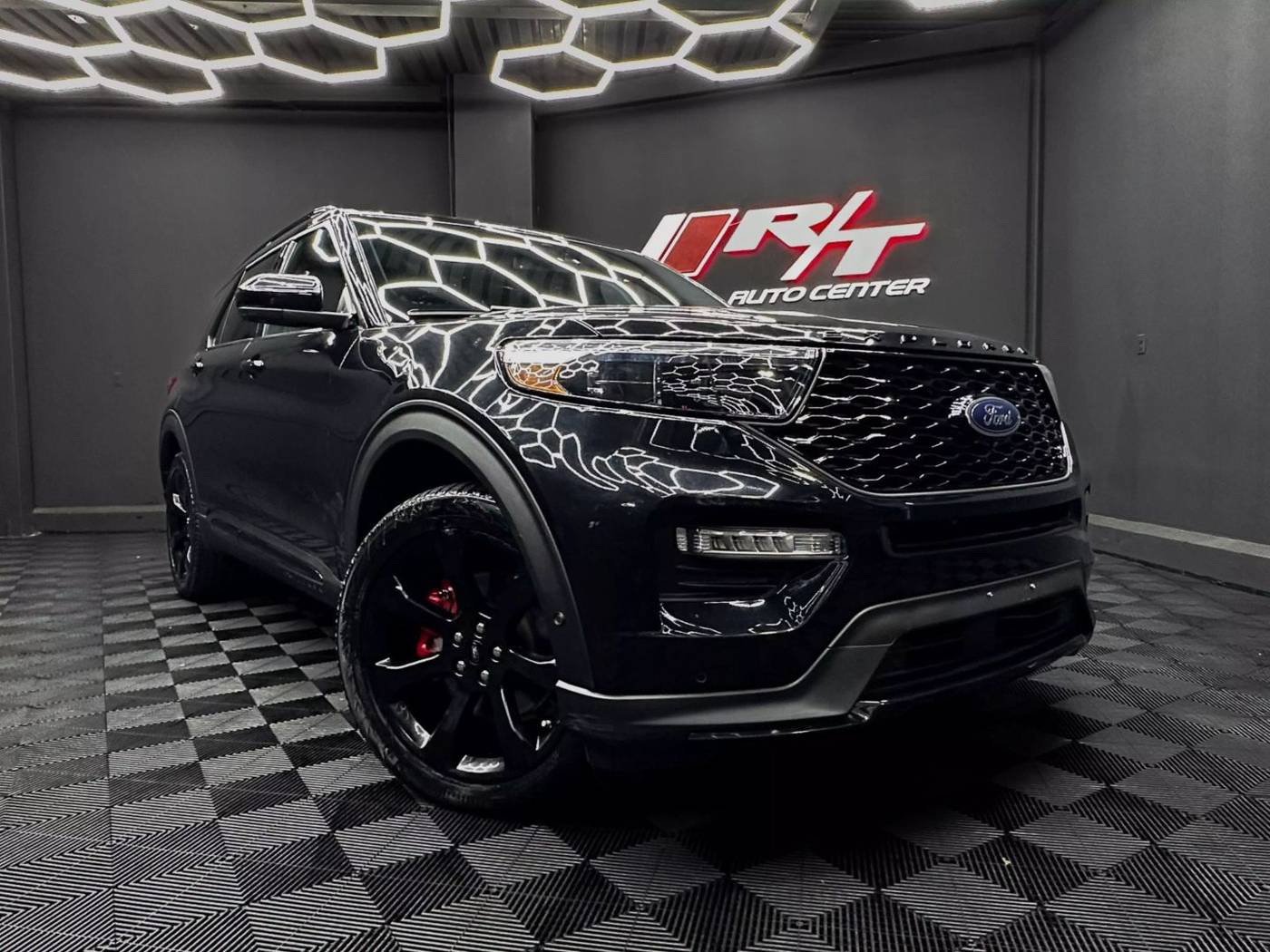 2020 Ford Explorer ST — SUV — 106,179 mi — Newark, NJ