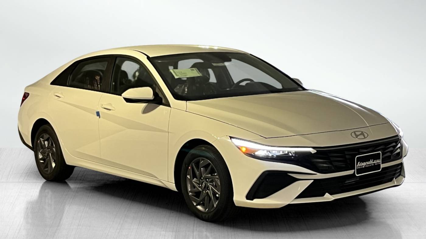 2024 Hyundai Elantra SEL — Sedan — 3,705 mi — Rockville, MD