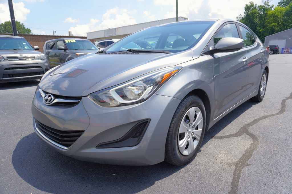 2016 Hyundai Elantra SE — Sedan — 73,240 mi — Burlington, NC