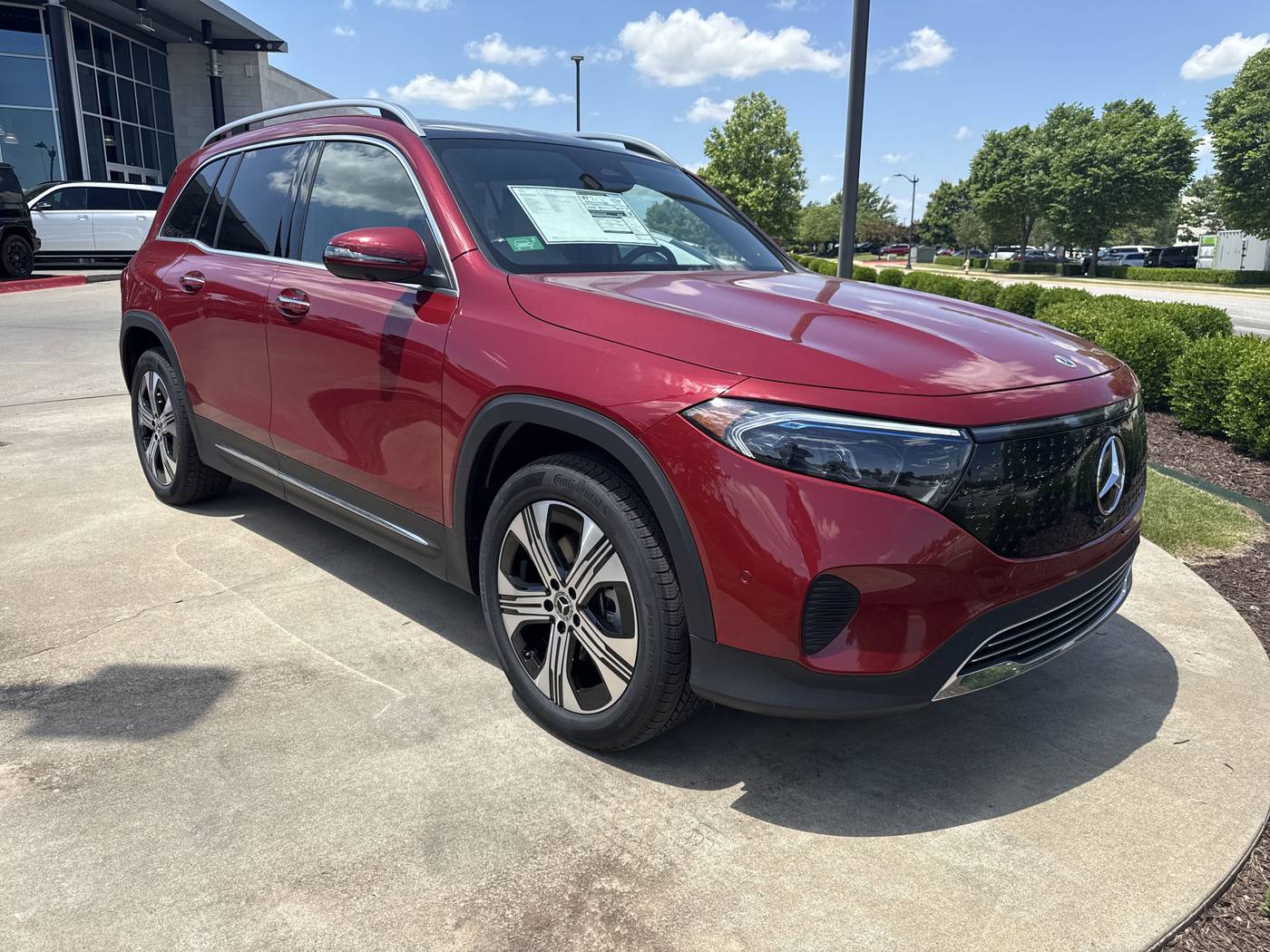2025 Mercedes-Benz EQB EQB 300 — SUV — 7 mi — Bentonville, AR