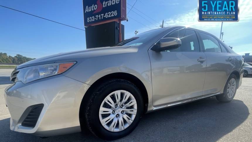 2013 Toyota Camry LE — Sedan — 117,954 mi — Tomball, TX