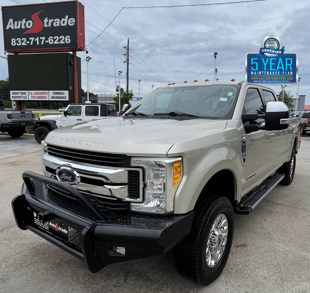 2017 Ford Super Duty F-250 XLT — Pickup Truck — 107,840 mi — Tomball, TX
