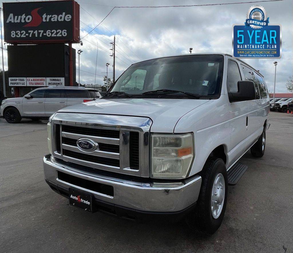 2009 Ford Econoline Wagon E-350 Super Duty XLT
