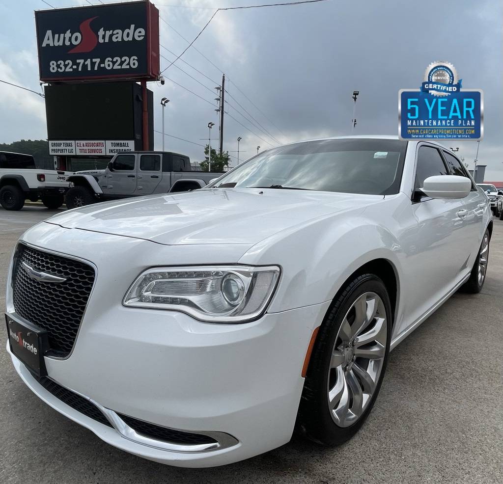 2018 Chrysler 300 Touring L — Sedan — 161,334 mi — Tomball, TX