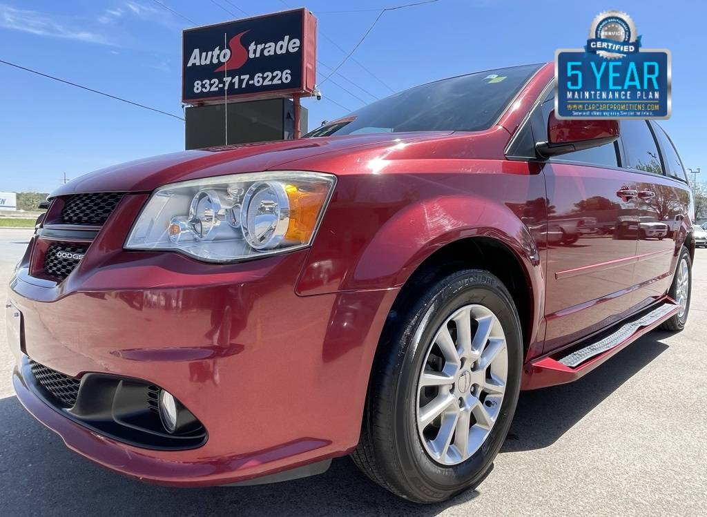 2011 Dodge Grand Caravan R/T — Minivan — 85,303 mi — Tomball, TX