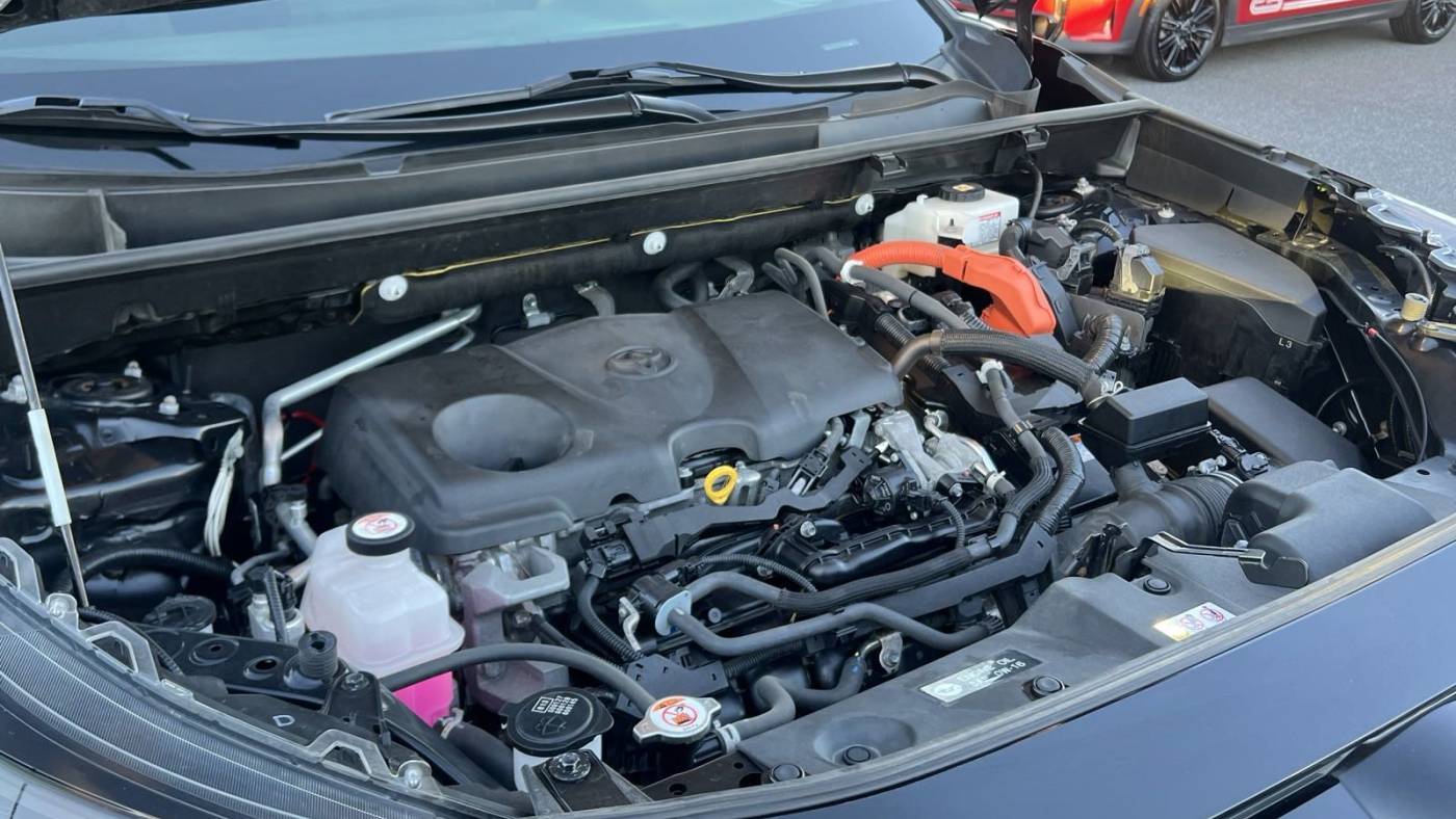 2021 Toyota RAV4 Hybrid LE — SUV — 82,847 mi — Westbrook, ME