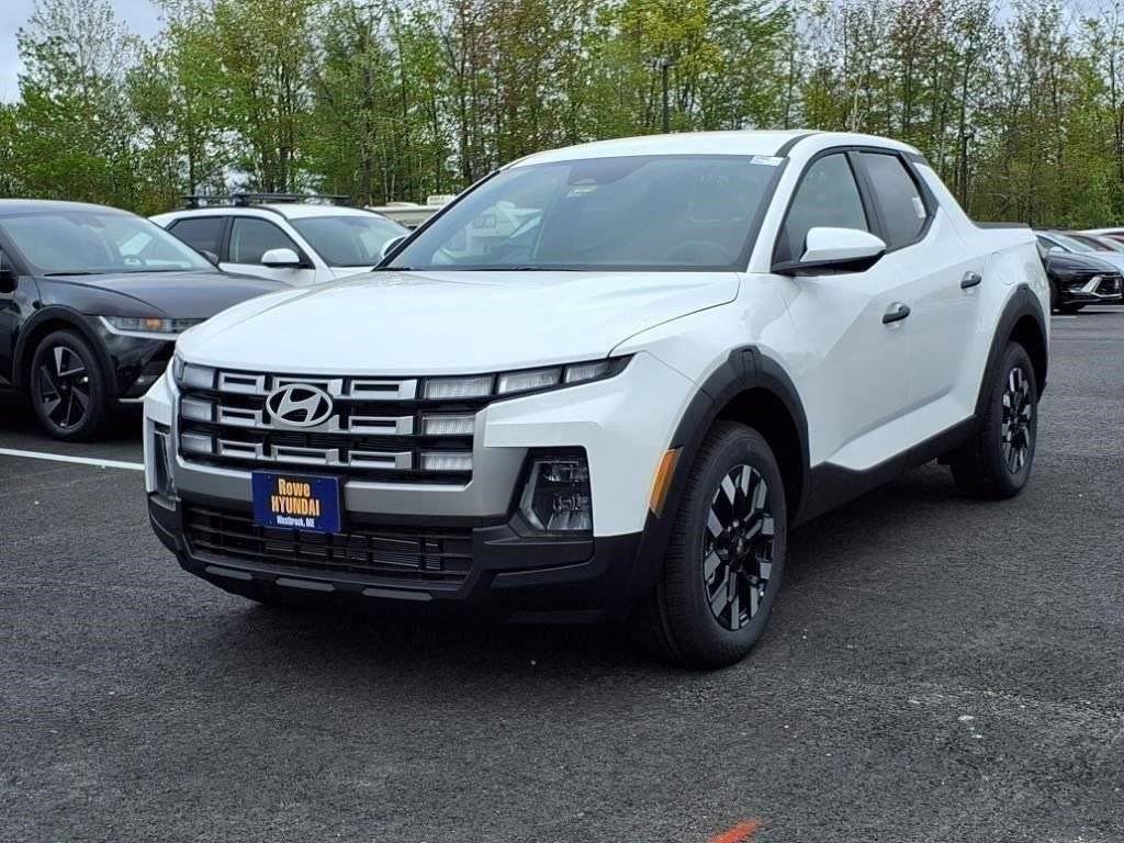 2025 Hyundai Santa Cruz SE — Pickup Truck — 4,248 mi — Westbrook, ME