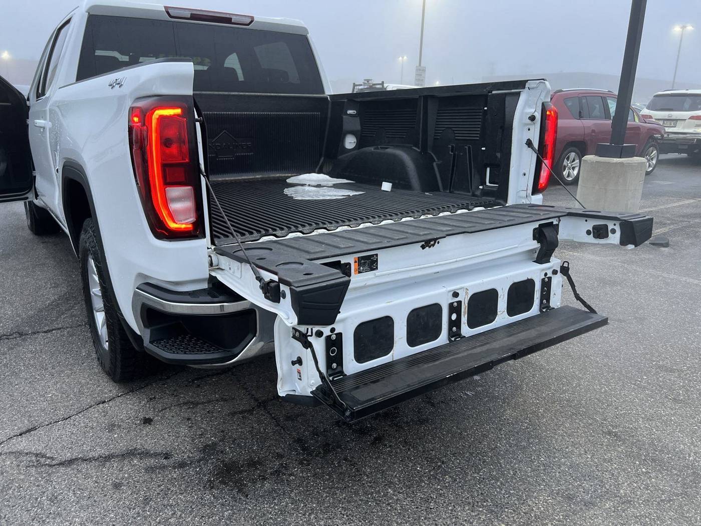 2021 GMC Sierra 1500 SLE — Pickup Truck — 44,774 mi — Westbrook, ME
