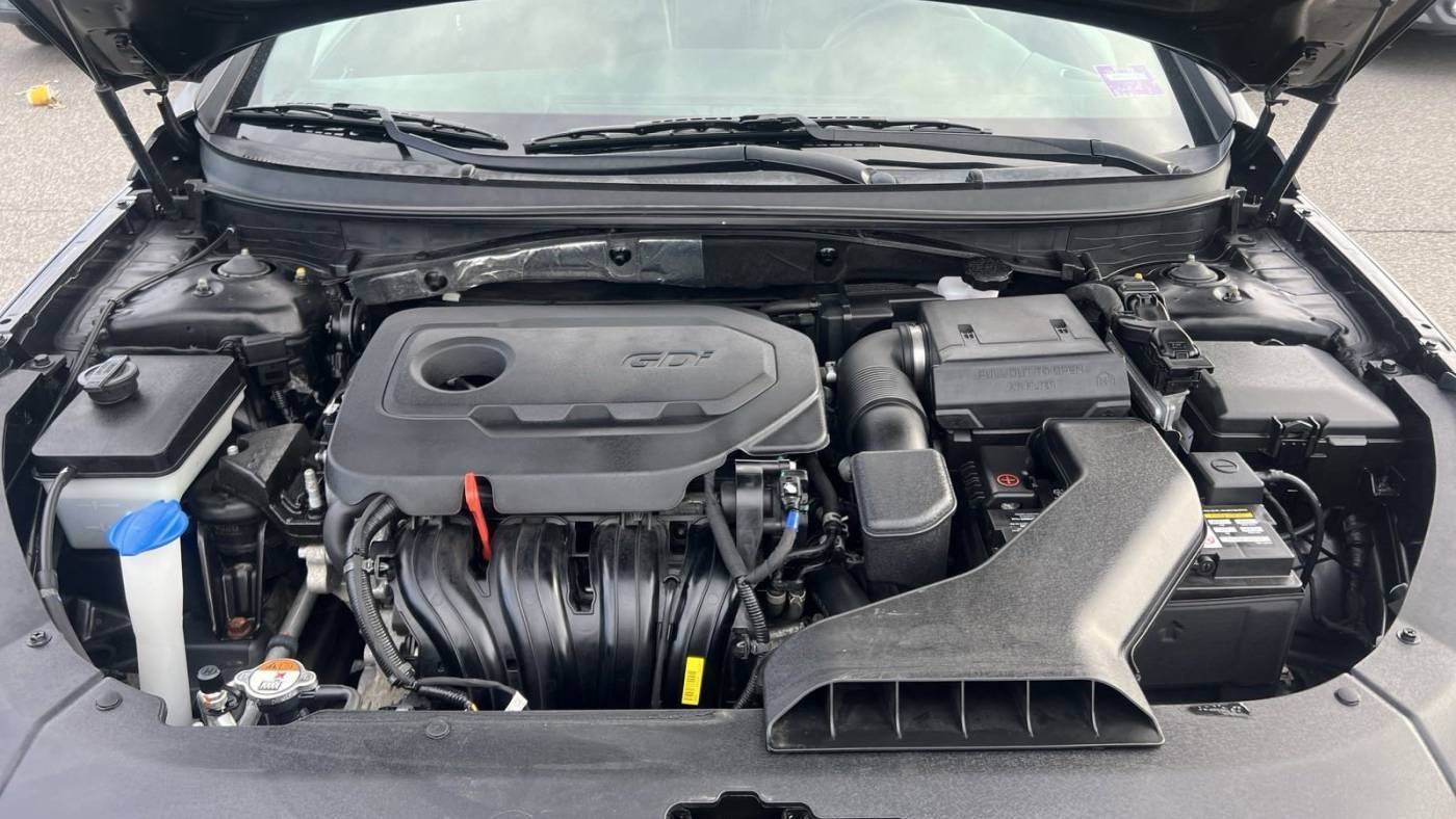 2018 Hyundai Sonata Sport — Sedan — 49,682 mi — Westbrook, ME