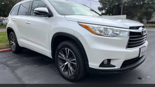 2016 Toyota Highlander XLE — SUV — 158,838 mi — Sacramento, CA