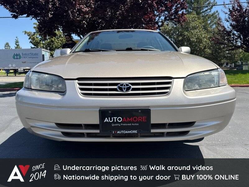 1998 Toyota Camry LE V6 — Sedan — 169,409 mi — Sacramento, CA
