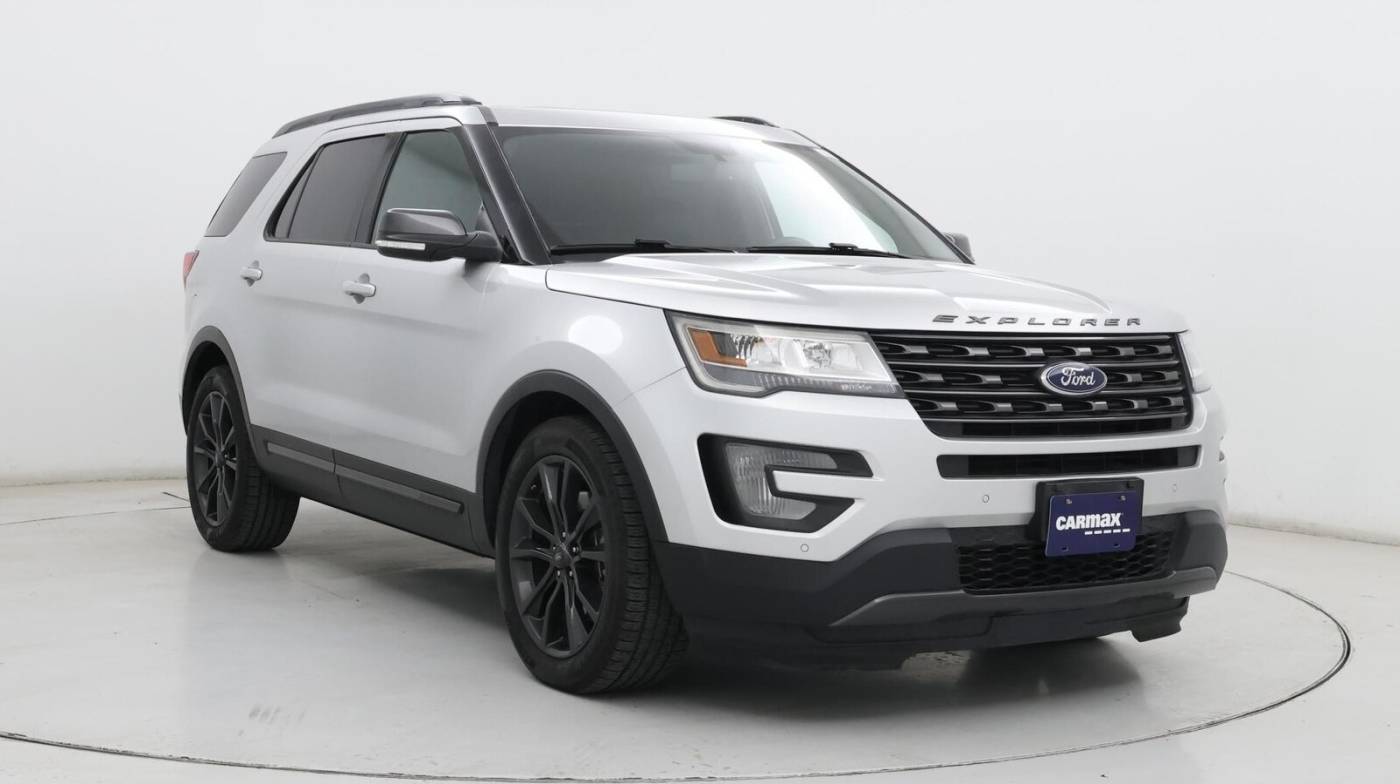 2017 Ford Explorer XLT — SUV — 89,861 mi — El Paso, TX