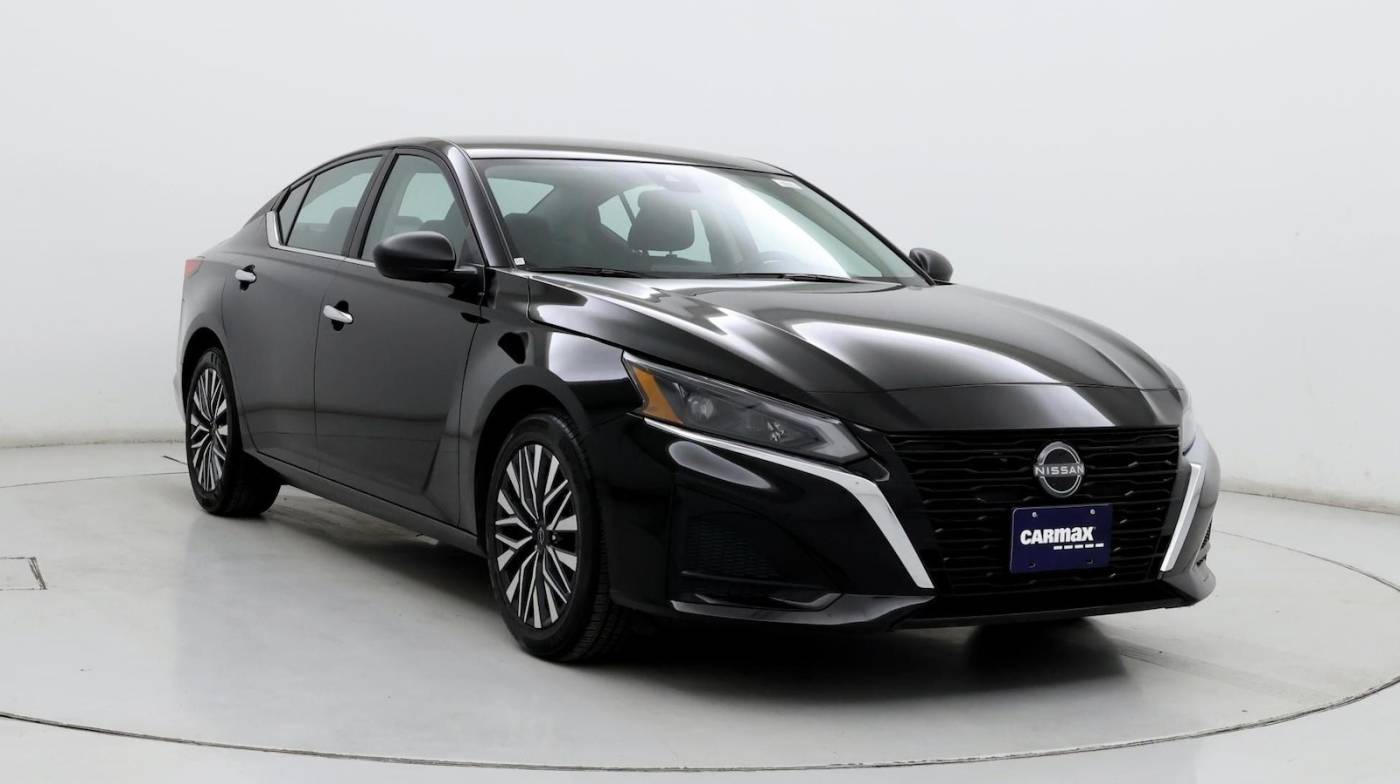 2024 Nissan Altima SV — Sedan — 23,670 mi — El Paso, TX