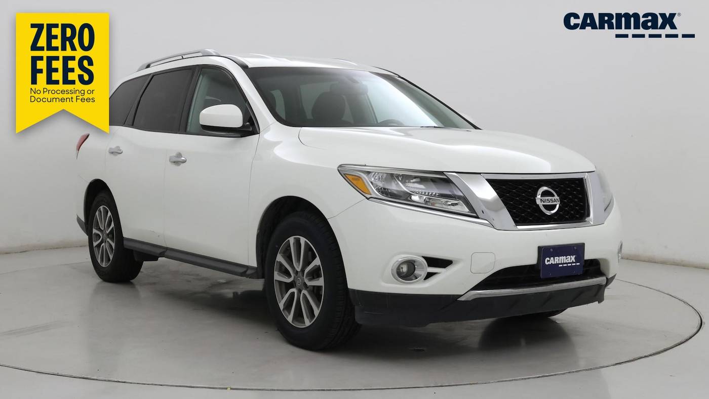 2016 Nissan Pathfinder SV