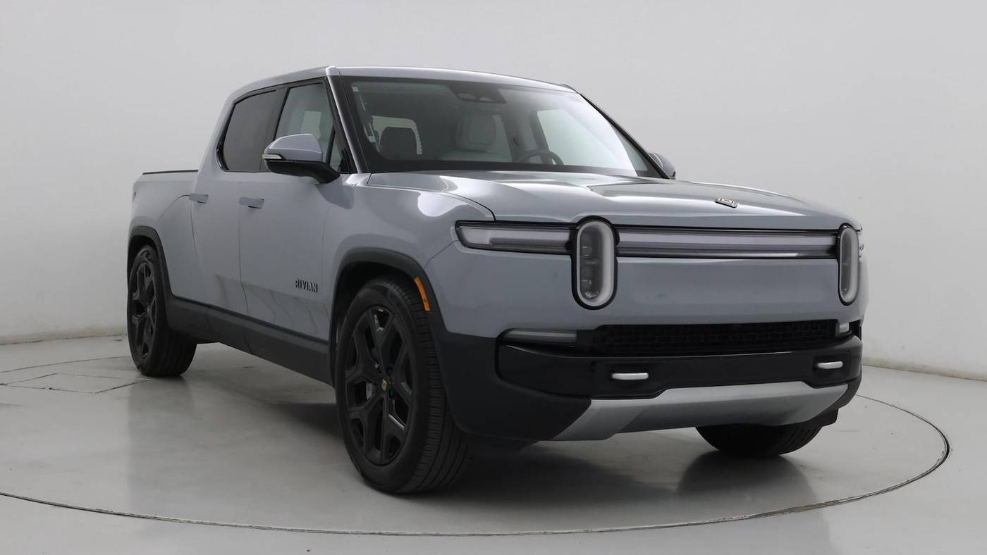 2025 Rivian R1T