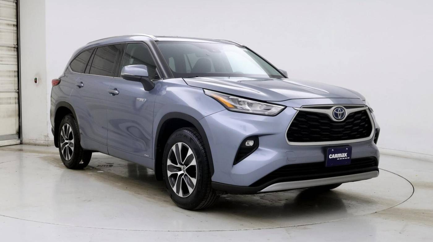 2020 Toyota Highlander Hybrid XLE — SUV — 52,397 mi — Westborough, MA