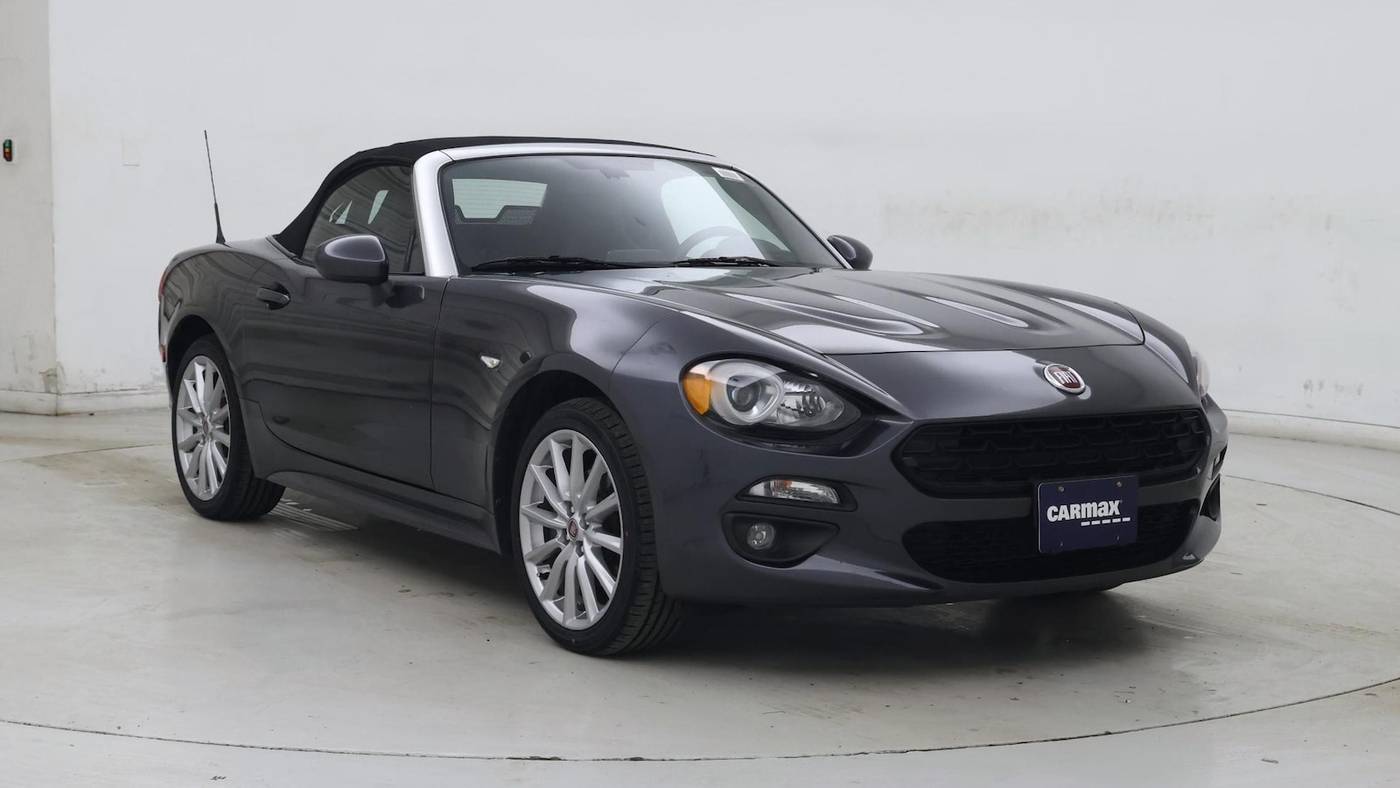 2017 FIAT 124 Spider Lusso