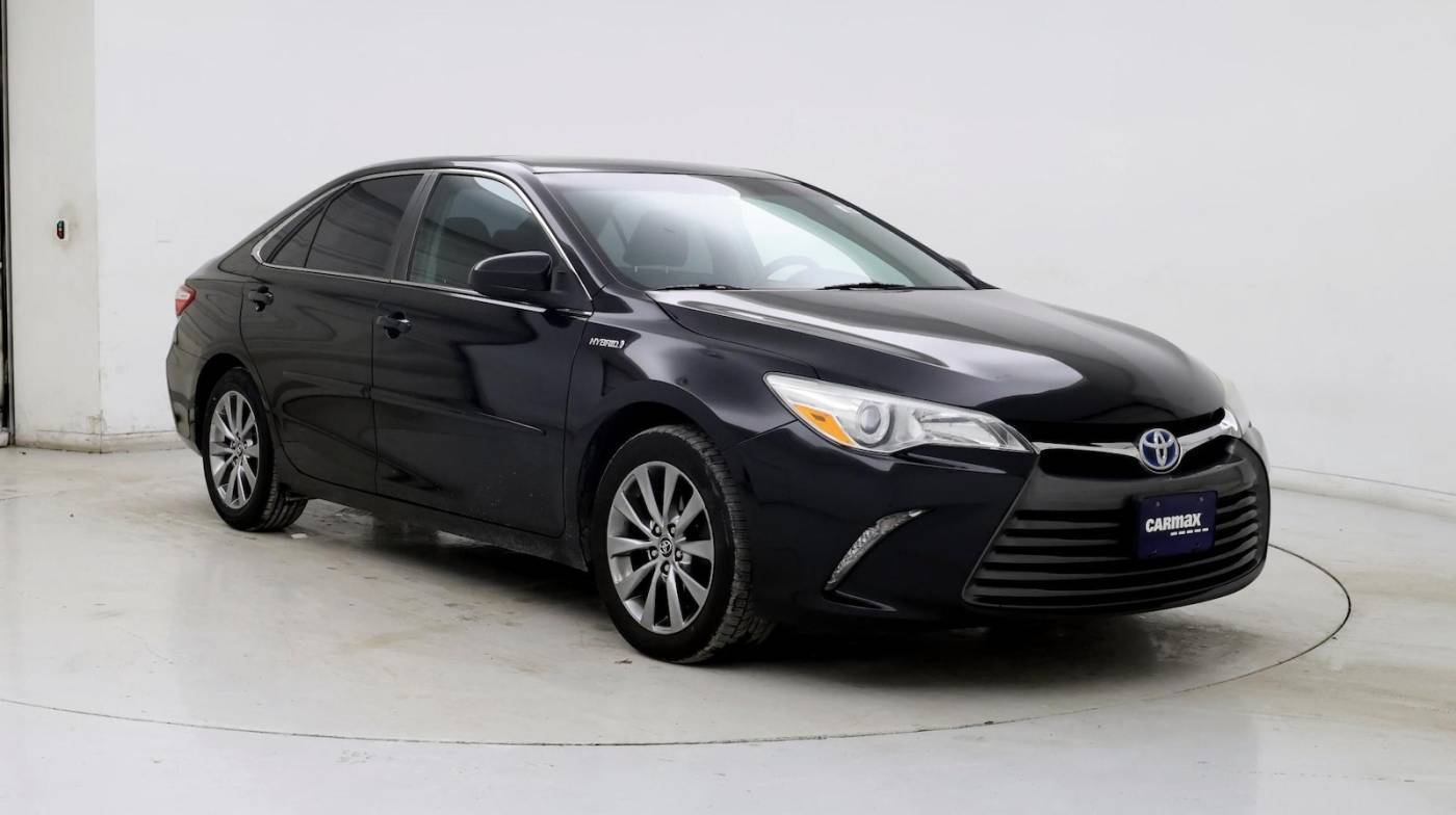 2015 Toyota Camry Hybrid XLE — Sedan — 96,115 mi — Westborough, MA