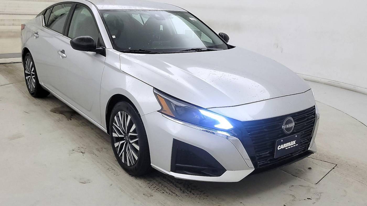 2024 Nissan Altima SV — Sedan — 14,709 mi — Westborough, MA