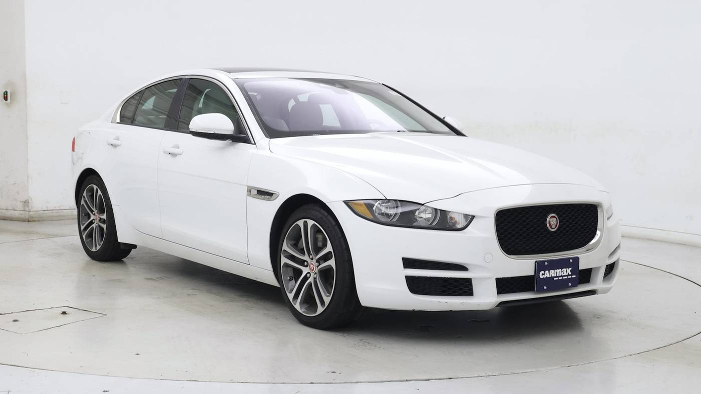 2017 Jaguar XE