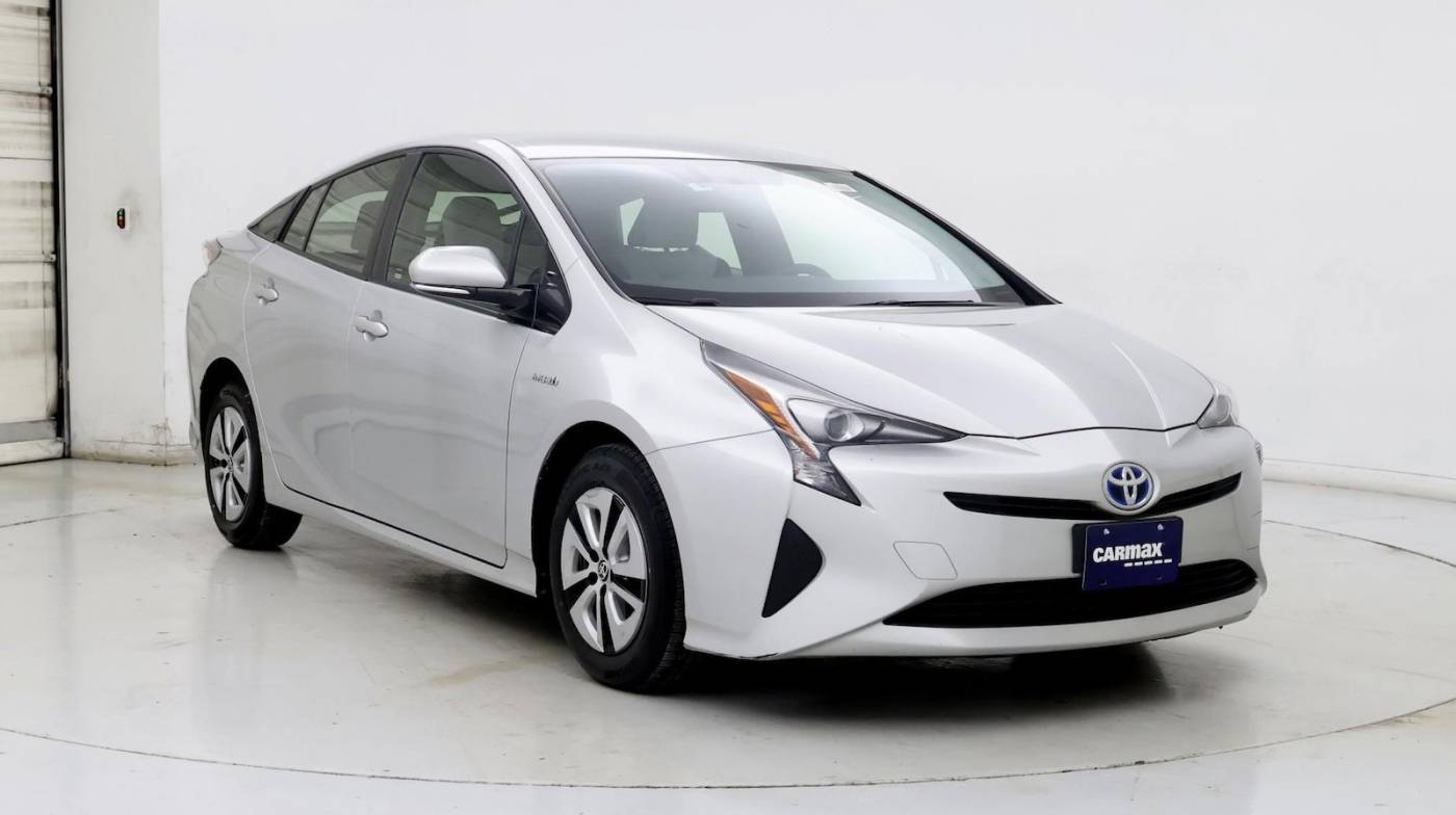 2016 Toyota Prius Three — Hatchback — 92,381 mi — Westborough, MA