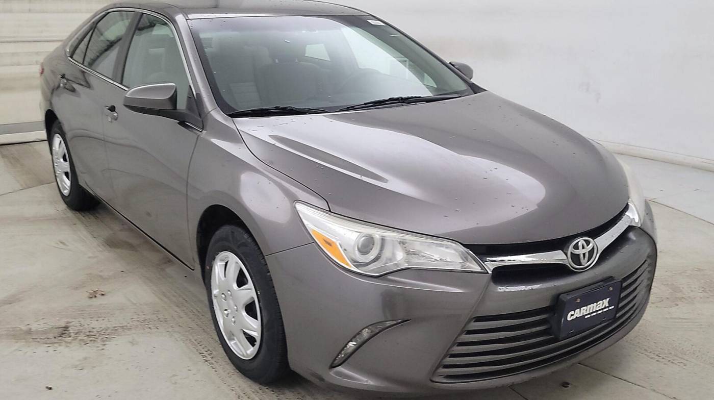 2017 Toyota Camry LE — Sedan — 114,178 mi — Westborough, MA