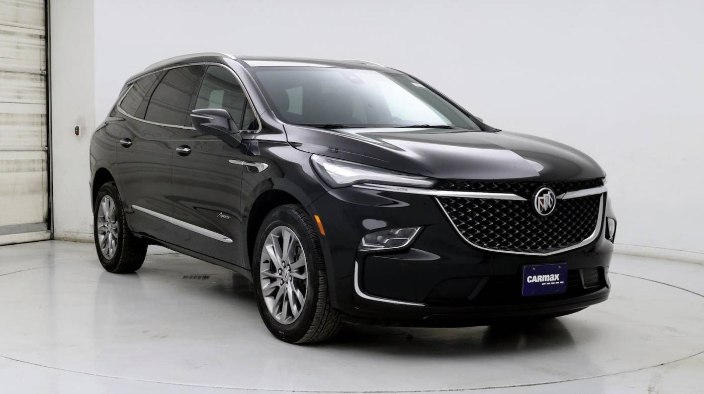 2023 Buick Enclave Avenir — SUV — 14,288 mi — Westborough, MA