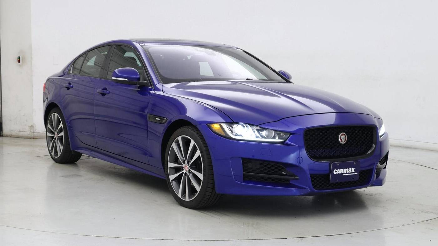 2018 Jaguar XE
