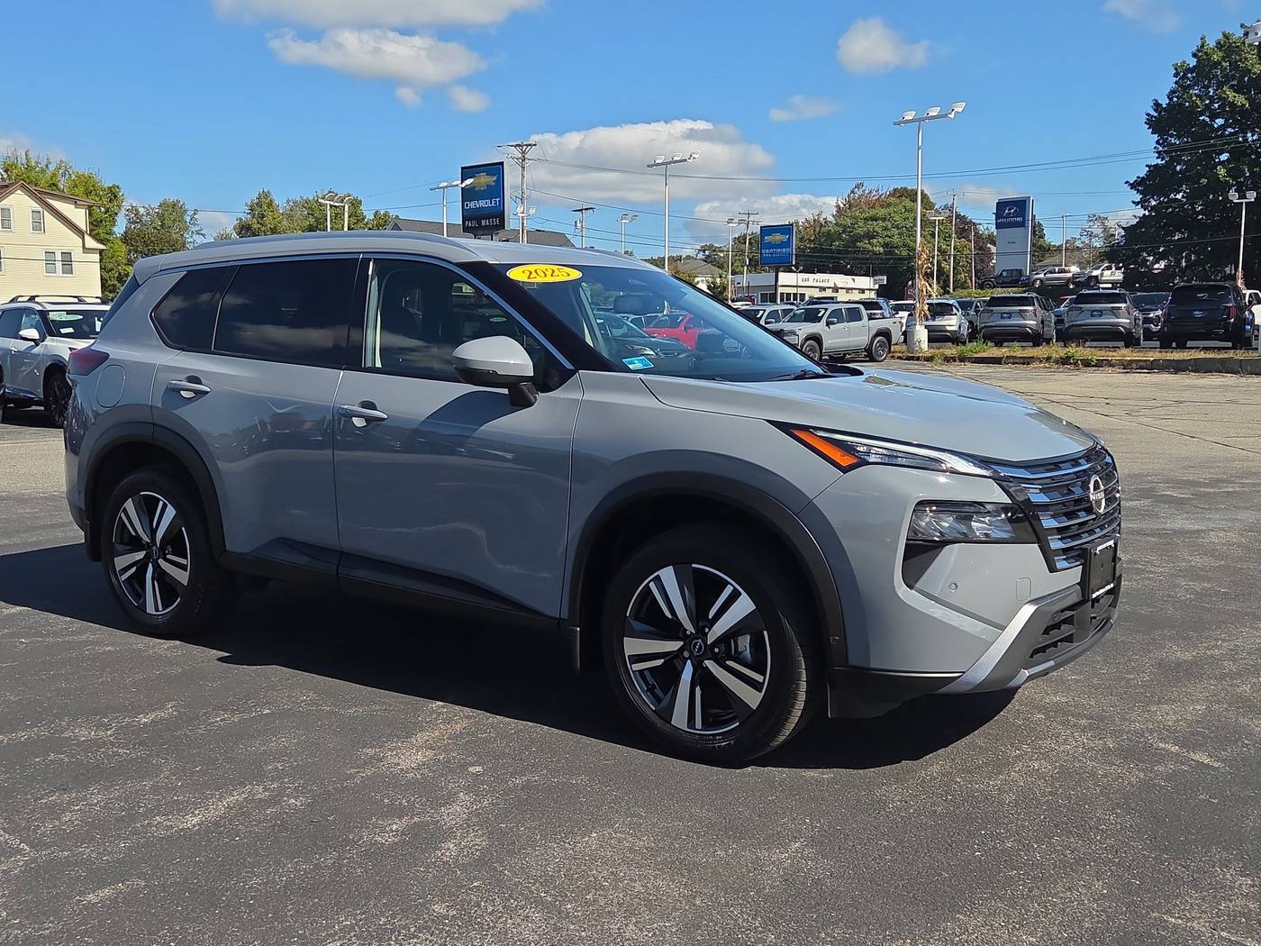 2025 Nissan Rogue SL — SUV — 6,342 mi — East Providence, RI
