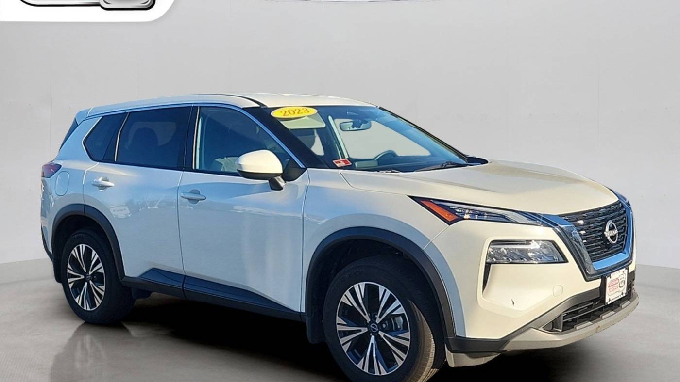 2023 Nissan Rogue SV — SUV — 17,822 mi — East Providence, RI