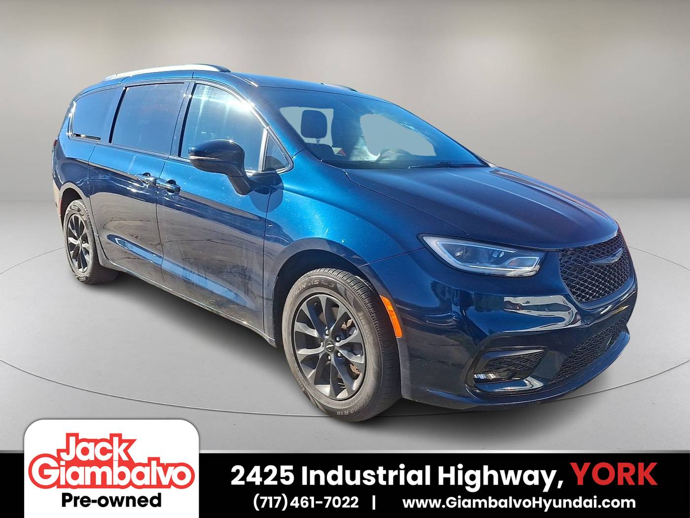 2022 Chrysler Pacifica Touring L — Minivan — 46,035 mi — York, PA